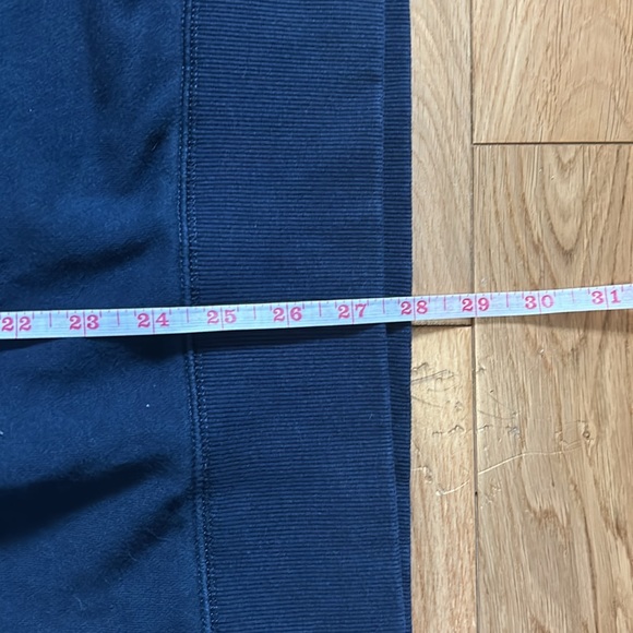 Old Navy ON crewneck sweater - Picture 7 of 7